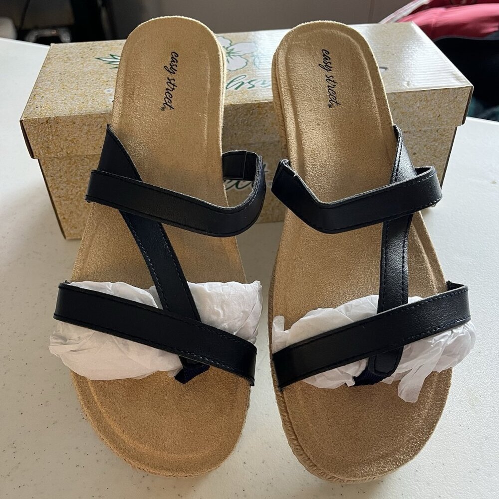 Easy Street Black Sandals 10‎